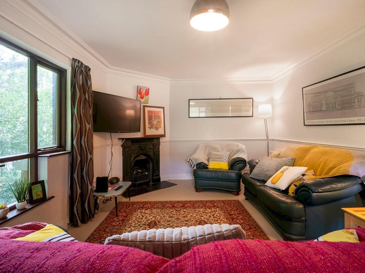 Pass The Keys Stunning 3 Bedroom Apt Leafy South Belfast With Lots Nearby ภายนอก รูปภาพ